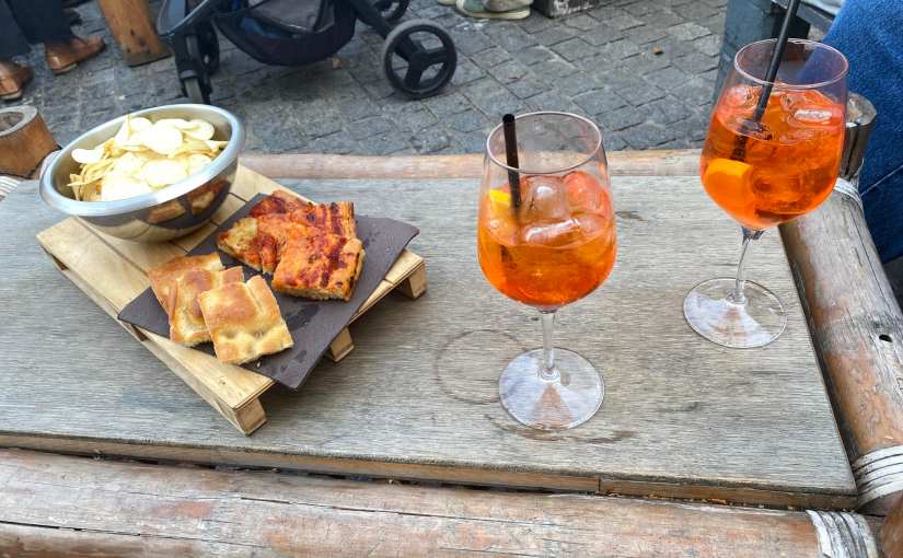 Aperitivo Milanese a “Le corti dell’Alzaia” 